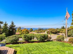 23034 Thunderbird Drive S, Des Moines WA 98198