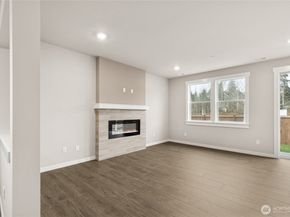 13555 NE 104th Way 47, Kirkland WA 98033
