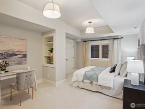 4525 55th Avenue NE, Seattle WA 98105