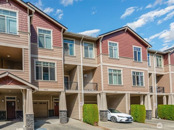 4000 NE 3rd Place, Renton WA 98056