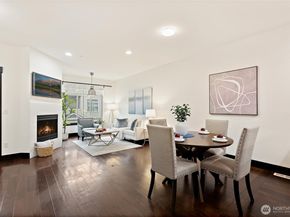 4000 NE 3rd Place, Renton WA 98056