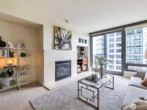 650 Bellevue Way NE 3303, Bellevue WA 98004
