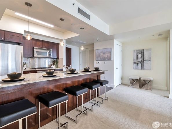 650 Bellevue Way NE 3303, Bellevue WA 98004