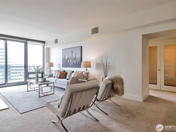 650 Bellevue Way NE 3303, Bellevue WA 98004