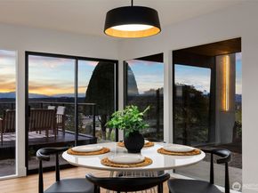 212 Hi Crest Drive, Auburn WA 98001