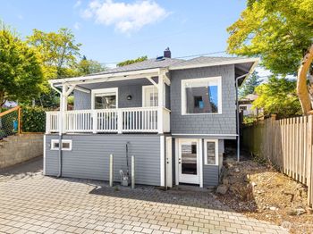 2423 3rd Avenue W