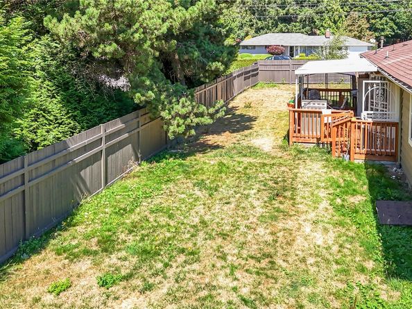 18804 43rd Avenue W, Lynnwood WA 98036