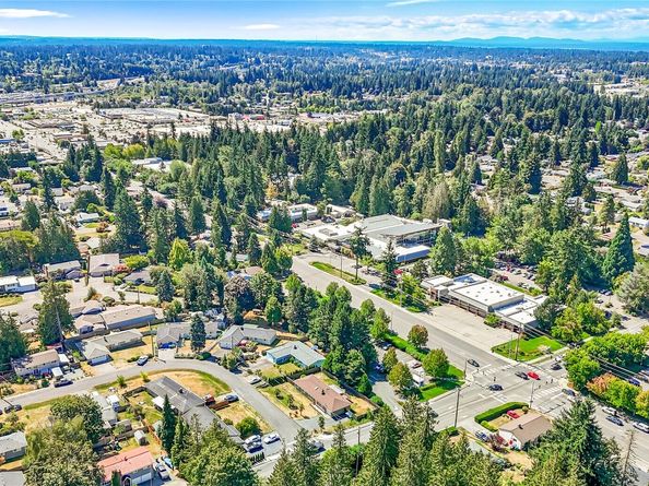18804 43rd Avenue W, Lynnwood WA 98036