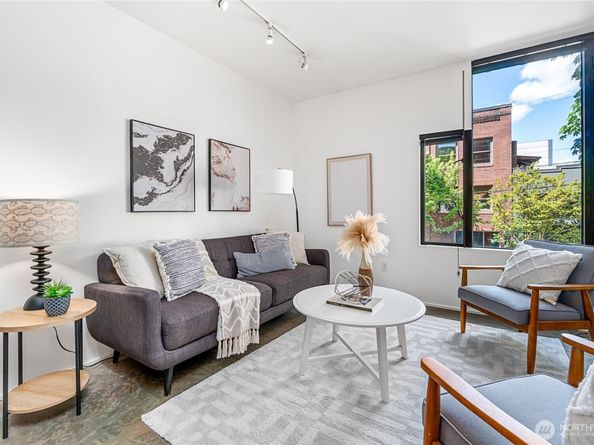1111 E Pike Street 203, Seattle WA 98122