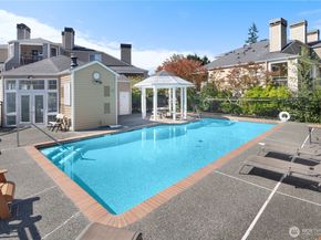 5300 Harbour Pointe Boulevard 305L, Mukilteo WA 98275