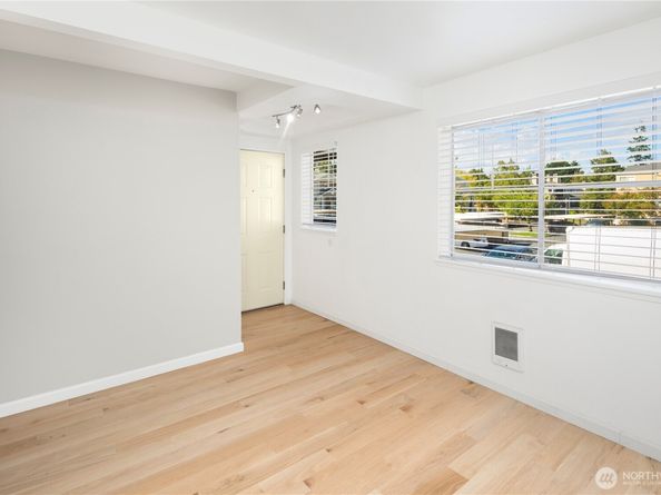 5300 Harbour Pointe Boulevard 305L, Mukilteo WA 98275