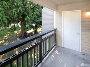 5300 Harbour Pointe Boulevard 305L, Mukilteo WA 98275
