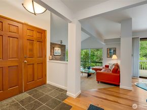 107 143rd Avenue SE, Bellevue WA 98007
