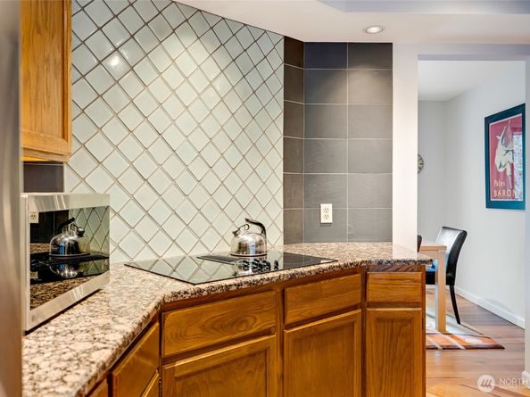 107 143rd Avenue SE, Bellevue WA 98007