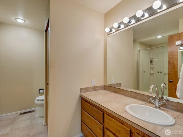 107 143rd Avenue SE, Bellevue WA 98007
