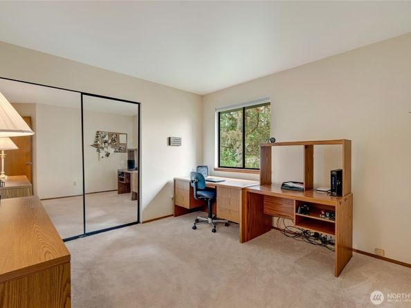 107 143rd Avenue SE, Bellevue WA 98007