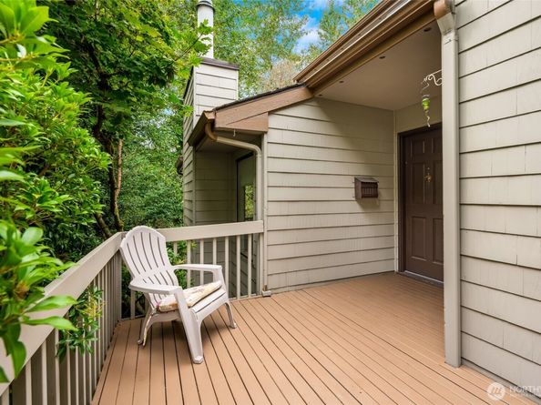 107 143rd Avenue SE, Bellevue WA 98007