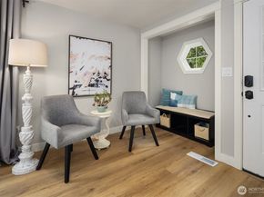 771 Edmonds Way, Edmonds WA 98020