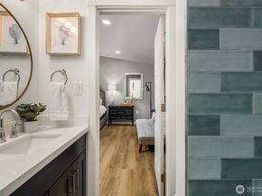771 Edmonds Way, Edmonds WA 98020