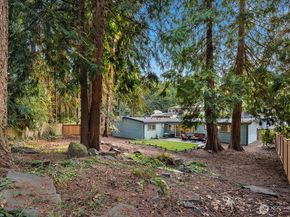 771 Edmonds Way, Edmonds WA 98020