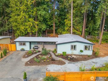 771 Edmonds Way