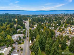 771 Edmonds Way, Edmonds WA 98020