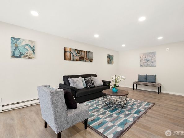 12700 NE 8th Street E205, Bellevue WA 98005