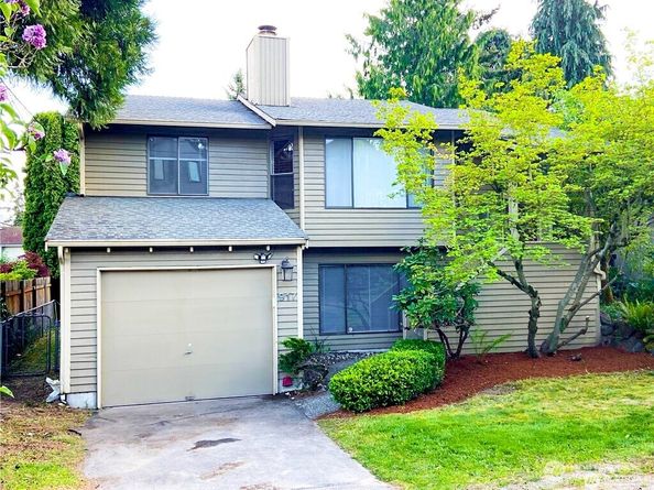 917 N 100th Street, Seattle WA 98133