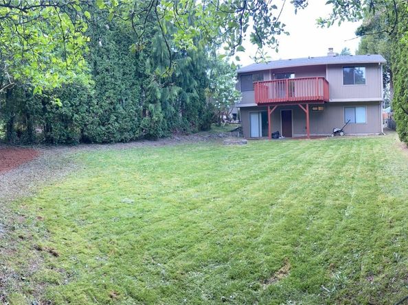 917 N 100th Street, Seattle WA 98133