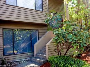 917 N 100th Street, Seattle WA 98133