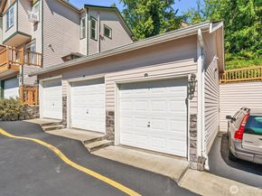 8808 Redmond Woodinville Road NE C202, Redmond WA 98052