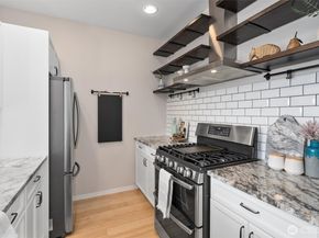 8808 Redmond Woodinville Road NE C202, Redmond WA 98052