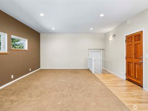 17551 12th Avenue NE, Shoreline WA 98155