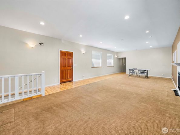 17551 12th Avenue NE, Shoreline WA 98155