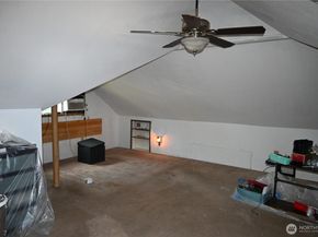 937 Pearl Street, Bremerton WA 98310