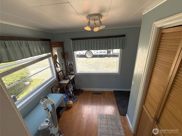 937 Pearl Street, Bremerton WA 98310