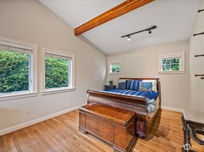 8246 E Mercer Way, Mercer Island WA 98040
