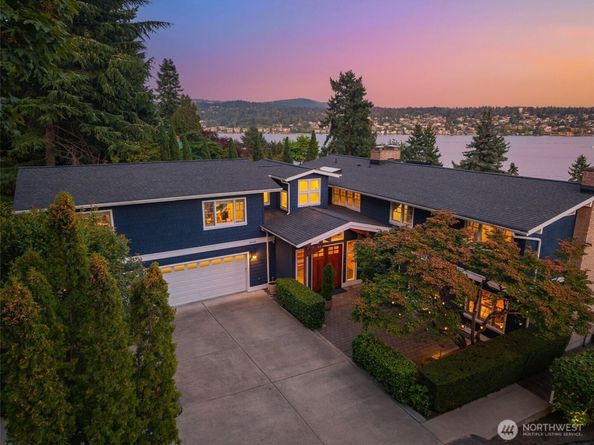 8246 E Mercer Way, Mercer Island WA 98040