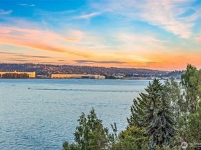 8246 E Mercer Way, Mercer Island WA 98040