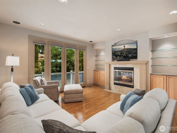 2341 30th Avenue S, Seattle WA 98144