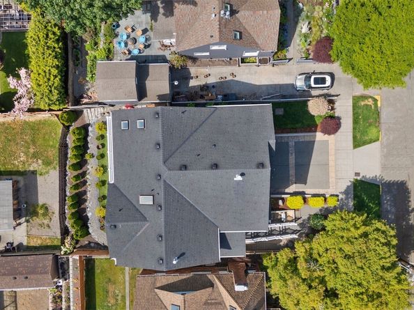 2341 30th Avenue S, Seattle WA 98144