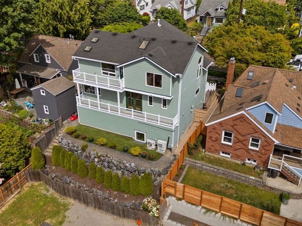2341 30th Avenue S, Seattle WA 98144