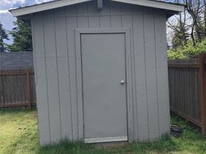 16030 15th Avenue SW, Burien WA 98166