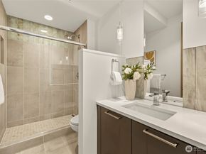 8351 SE 31st Street, Mercer Island WA 98040