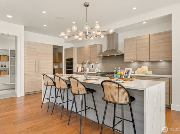 8351 SE 31st Street, Mercer Island WA 98040