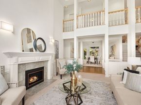 5208 Isola Place NW, Issaquah WA 98027