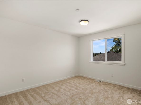 4223 220th Place SE, Bothell WA 98021
