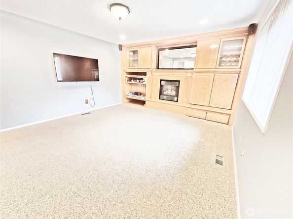 29022 108th Avenue SE, Auburn WA 98092