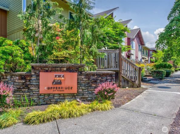 69 Cougar Ridge Road NW 2104, Issaquah WA 98027