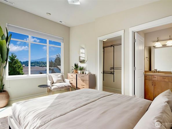 69 Cougar Ridge Road NW 2104, Issaquah WA 98027